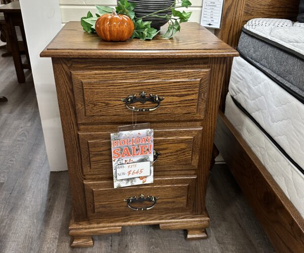 Heritage 3 Drawer Nightstand